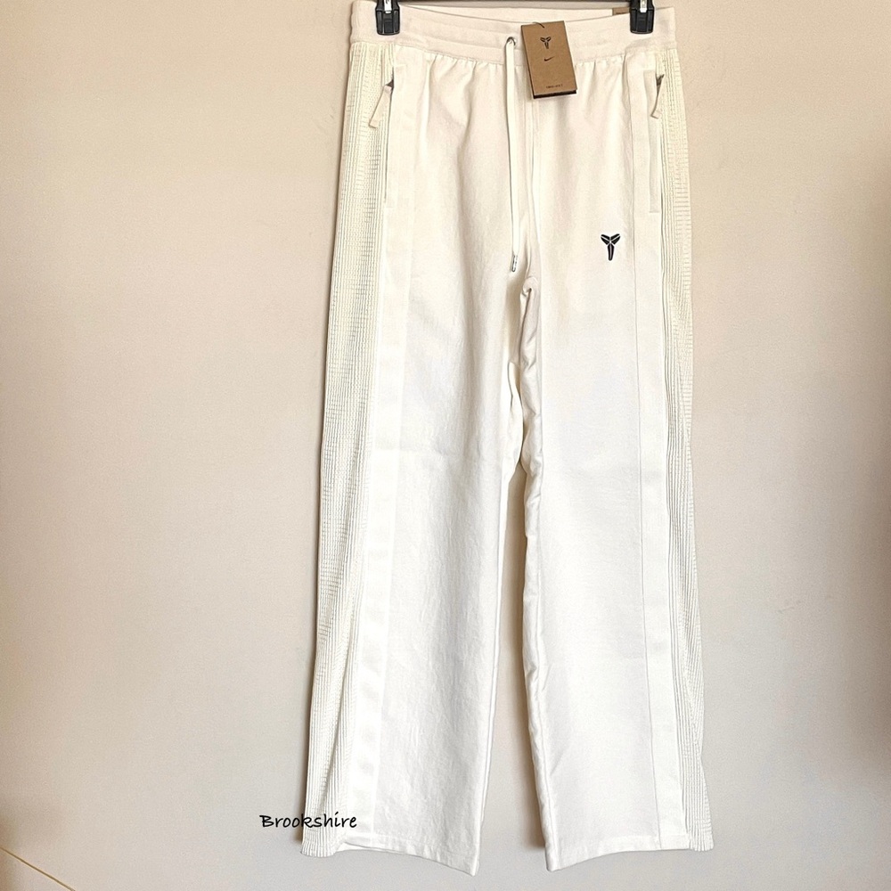 Nike Kobe Pleated Dri-FIT Basketball Pants Sail Men’s Size Medium IB0009-133
